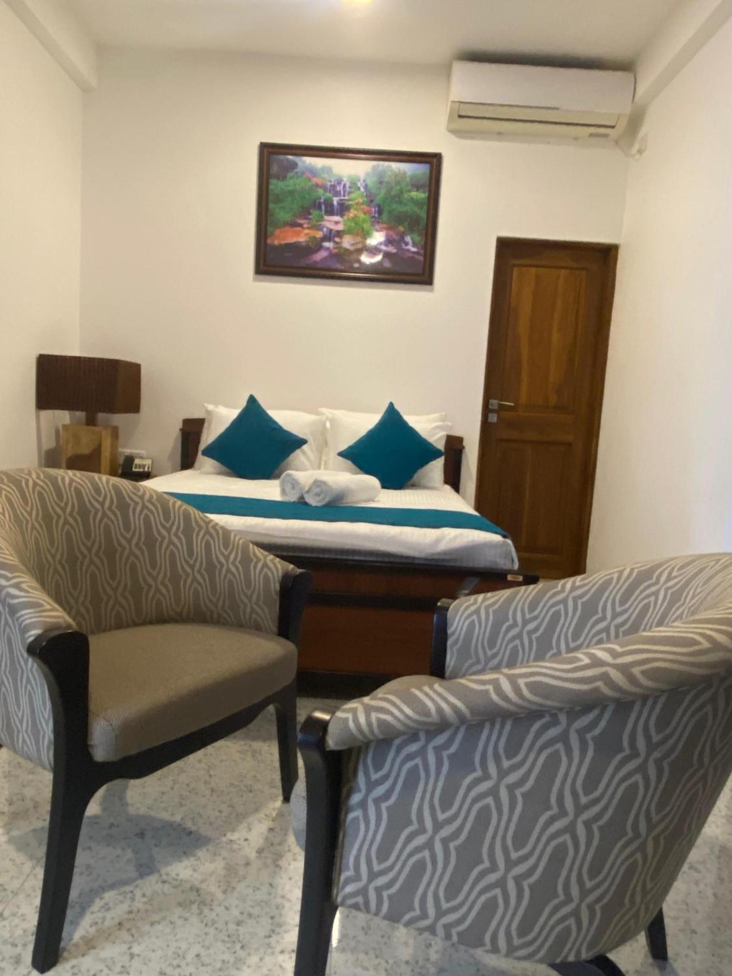 Trinco Beach Resort Тринкомали Экстерьер фото